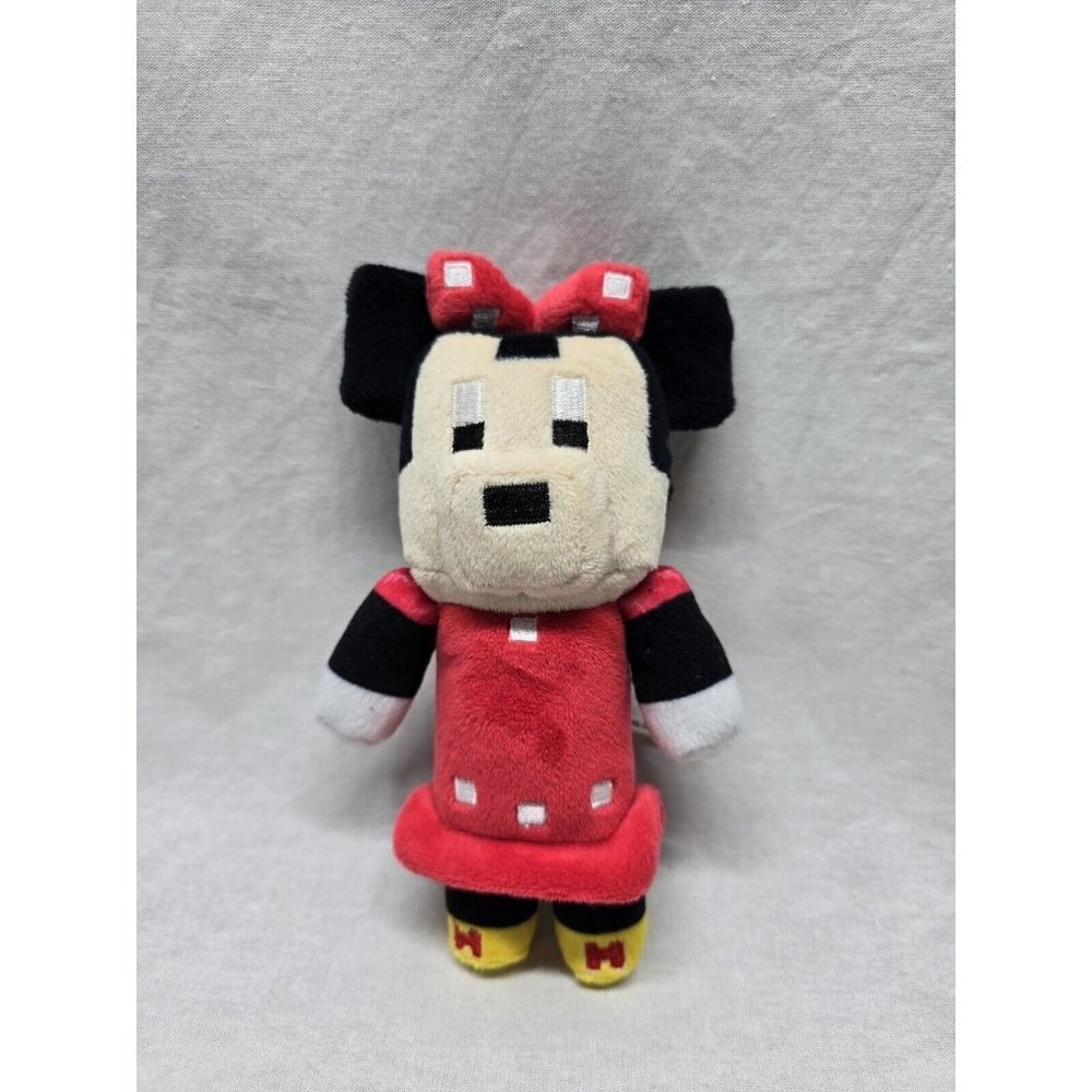 Disney Crossy Road Polka Dot Minnie Mouse 6" Plush Stuffed Toy